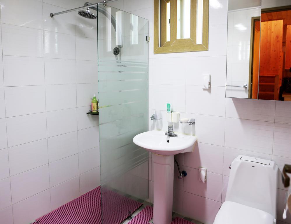 Haevichi Pension Seogwipo Dış mekan fotoğraf