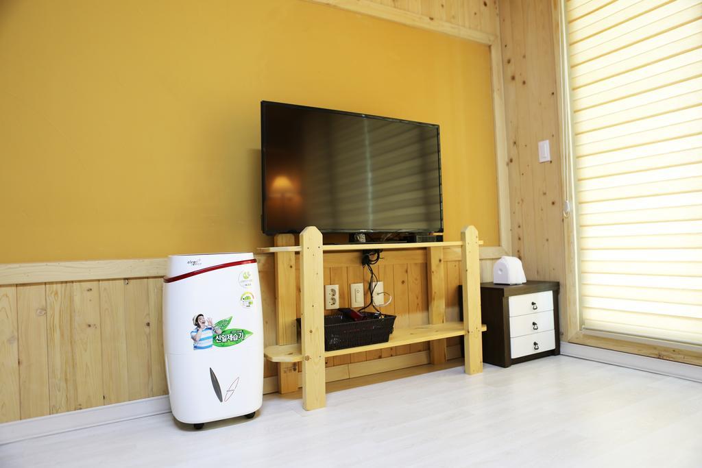 Haevichi Pension Seogwipo Dış mekan fotoğraf