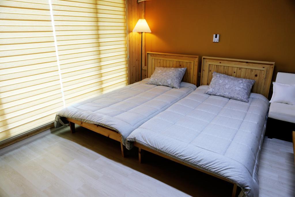 Haevichi Pension Seogwipo Dış mekan fotoğraf