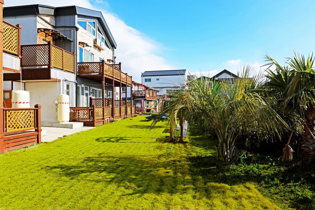 Haevichi Pension Seogwipo Dış mekan fotoğraf